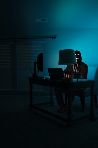 Photo hacker